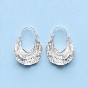 Zara Textured Crescent Hoop Earrings in Silver